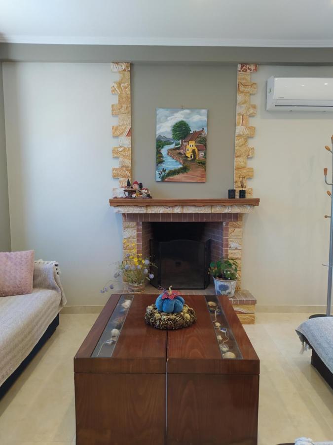 Just Constructed! Villa Gastuni Exterior foto